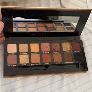 Anastasia Beverly Hills Soft glam palette